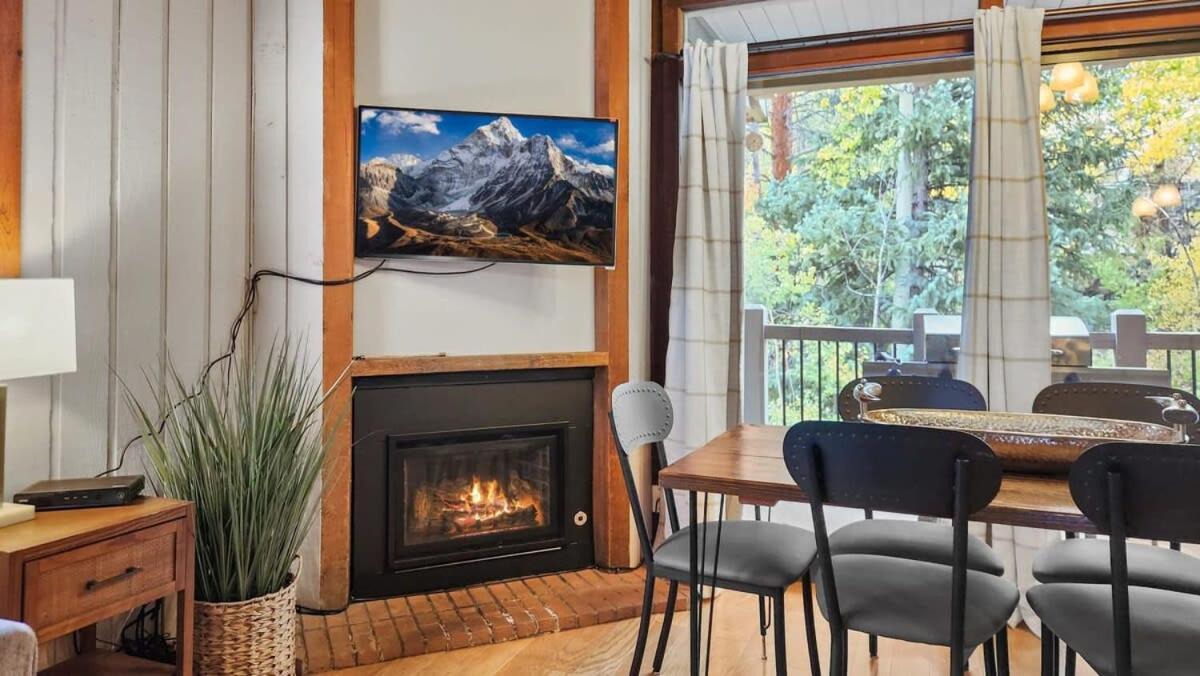 Cozy 2 Bedroom Condo In Town Walk To Main St Skiing Breckenridge Exterior photo